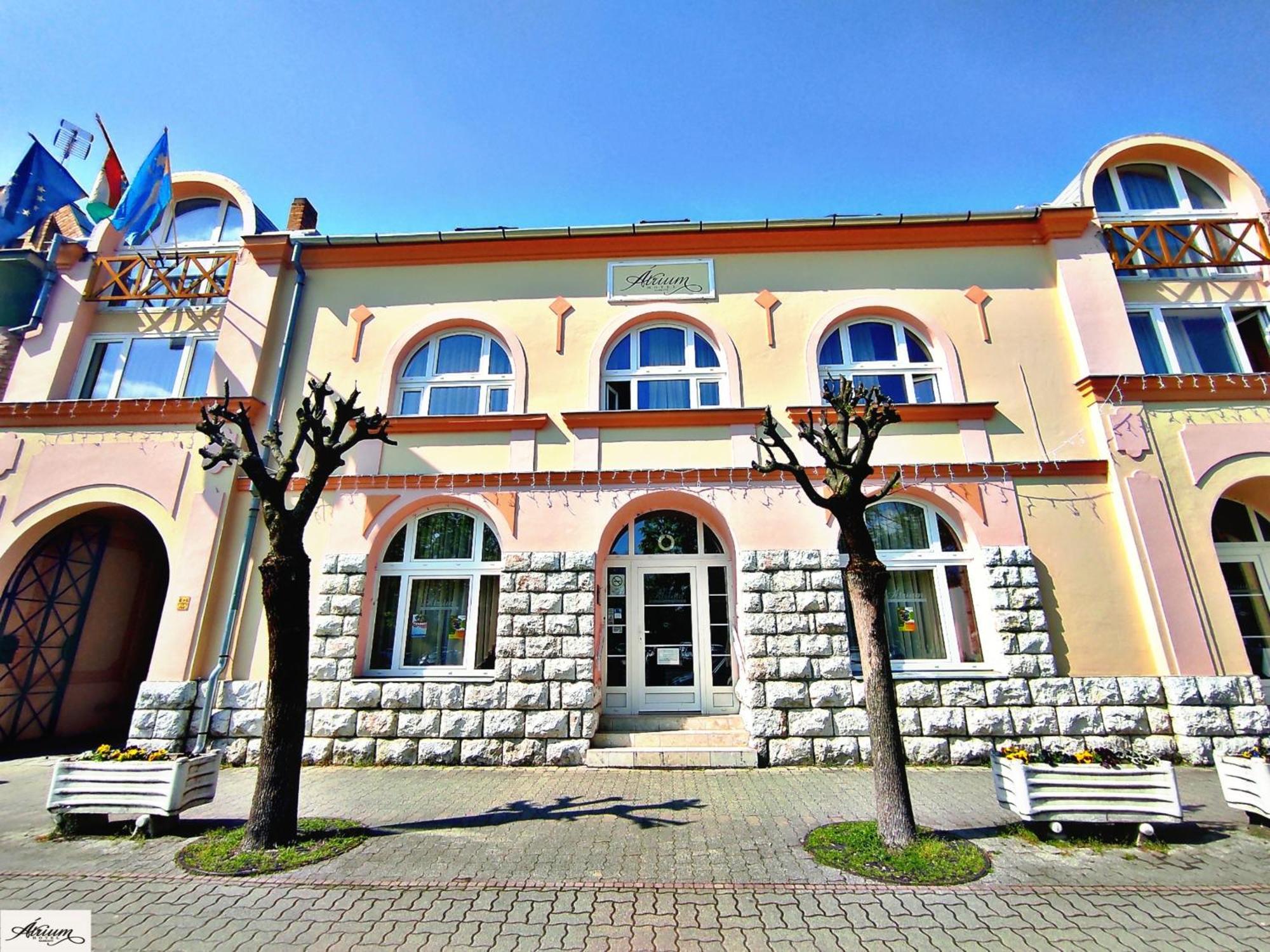 Atrium Hotel Harkány Eksteriør billede
