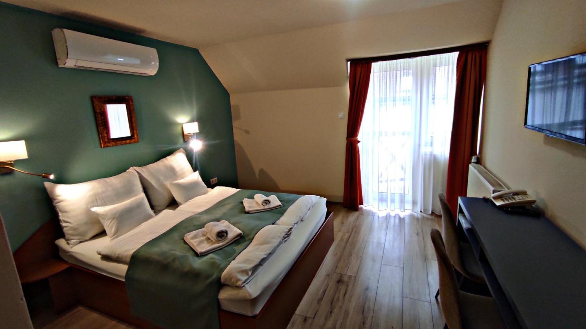 Atrium Hotel Harkány Eksteriør billede
