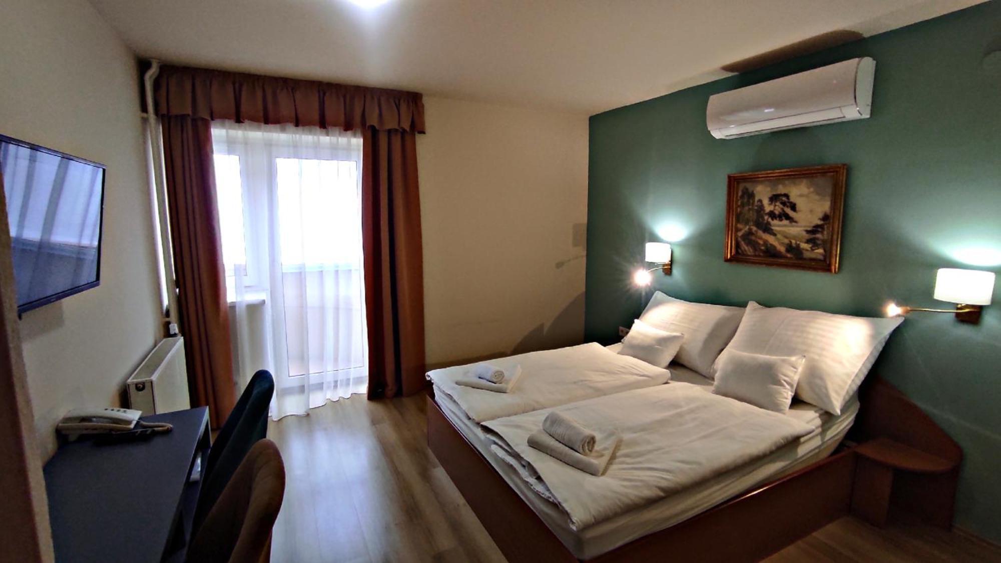 Atrium Hotel Harkány Eksteriør billede